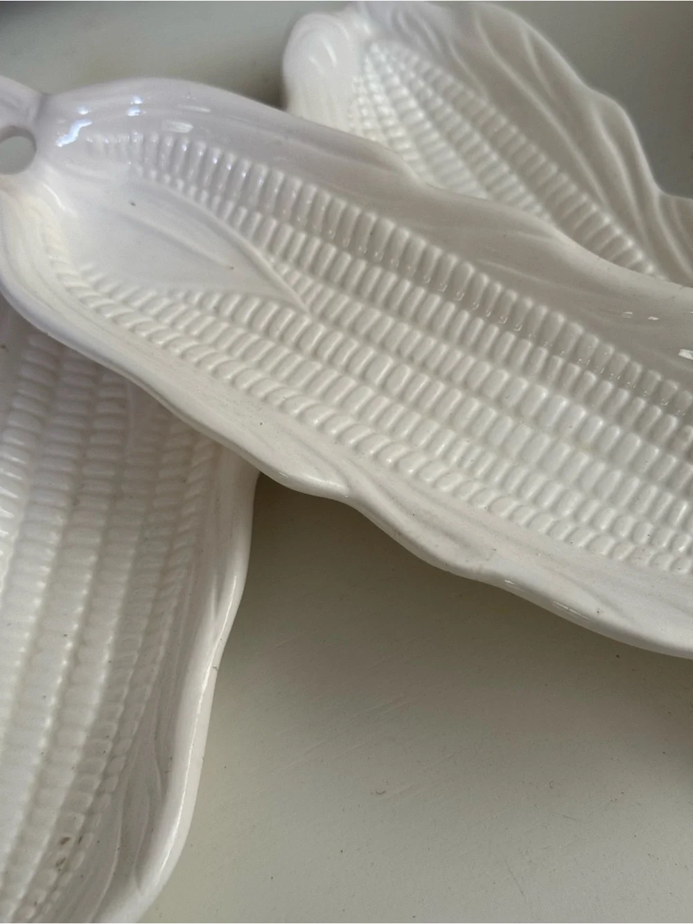 White Ceramic Corn-Shaped Serving Dishes - Set of 3